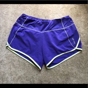 Reebok running playdry shorts